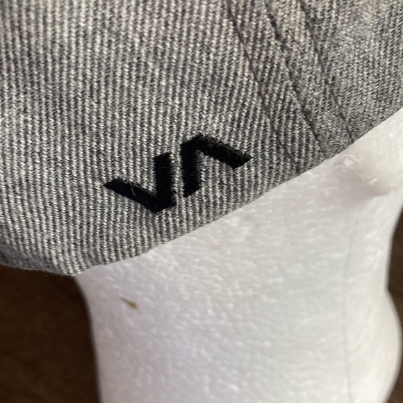 Pre Owned RVCA Snapback Hat Men's Unisex Cap Gray Black Logo - Picture 7 of 10